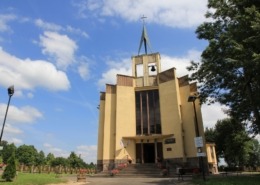 Parafia p.w. Trójcy Przenajświętszej w Burzynie